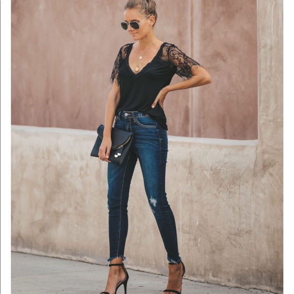 Gorgeous detailed Lace Sleeve Tee black - Picture 8 of 8